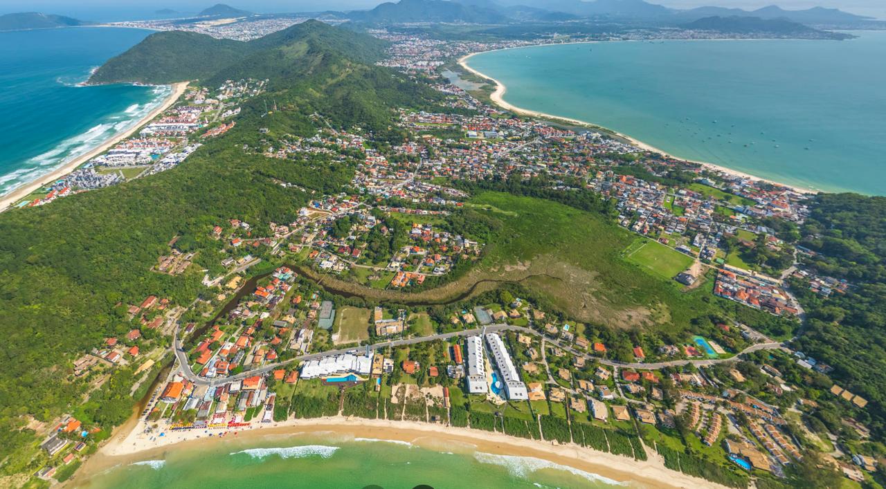 Обзор пляжей рядом с Ponta das Canas